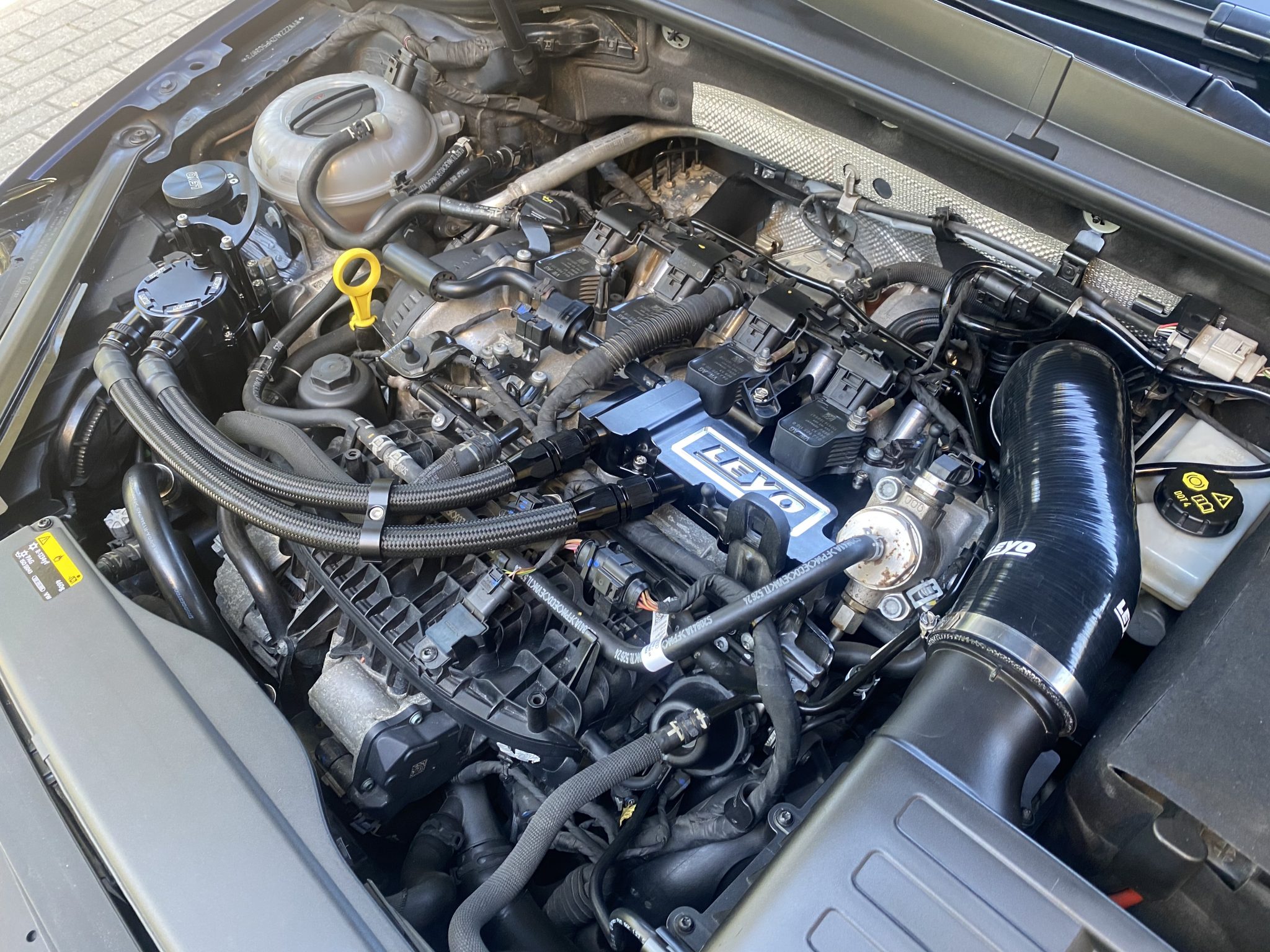 VW Golf 7/7.5 Audi A3/S3 8V Oil Catch Can V2 Plus MQB Zewnętrzna odma LEYO MOTORSPORT - obrazek 5