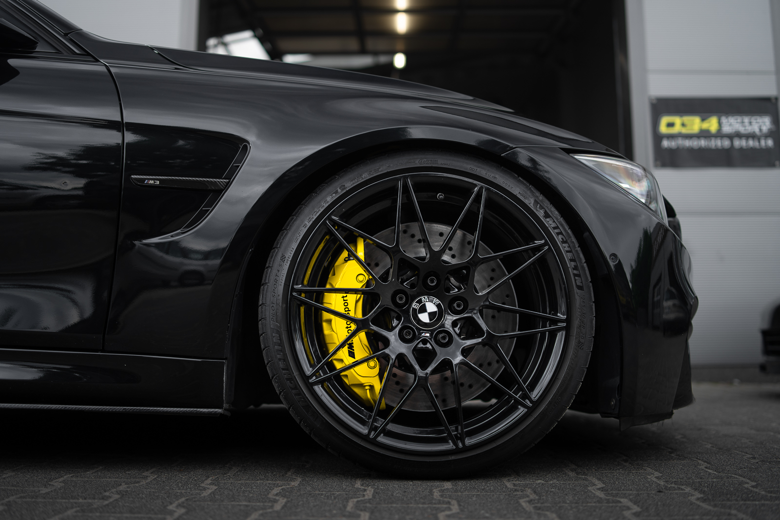 Big Brake Kit Przód do BMW M2/M3/M4 F87/F80/F82 -Porsche 6 tłoków 400x36mm