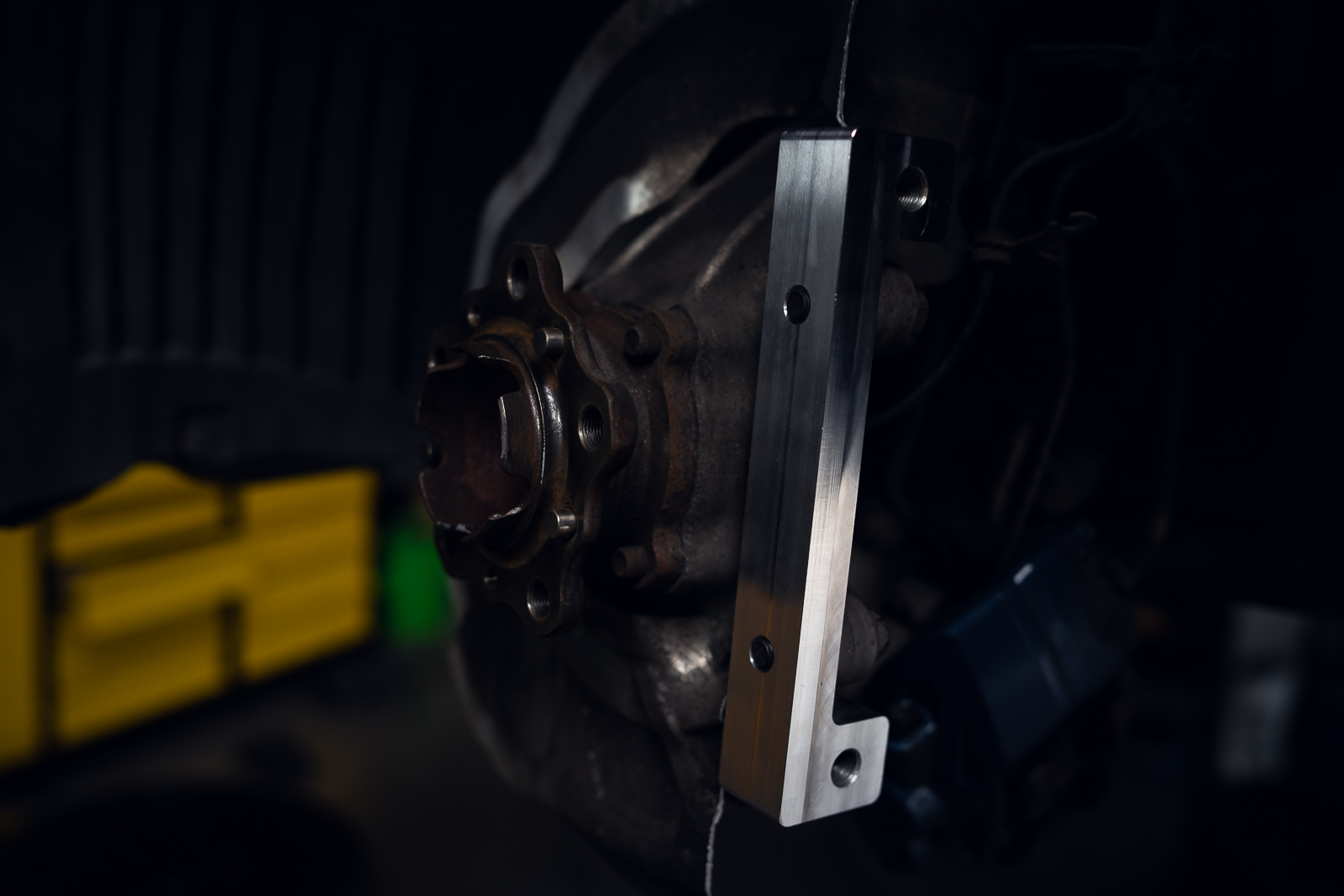 Big Brake Kit Przód do BMW M2/M3/M4 F87/F80/F82 -Porsche 6 tłoków 400x36mm - obrazek 8