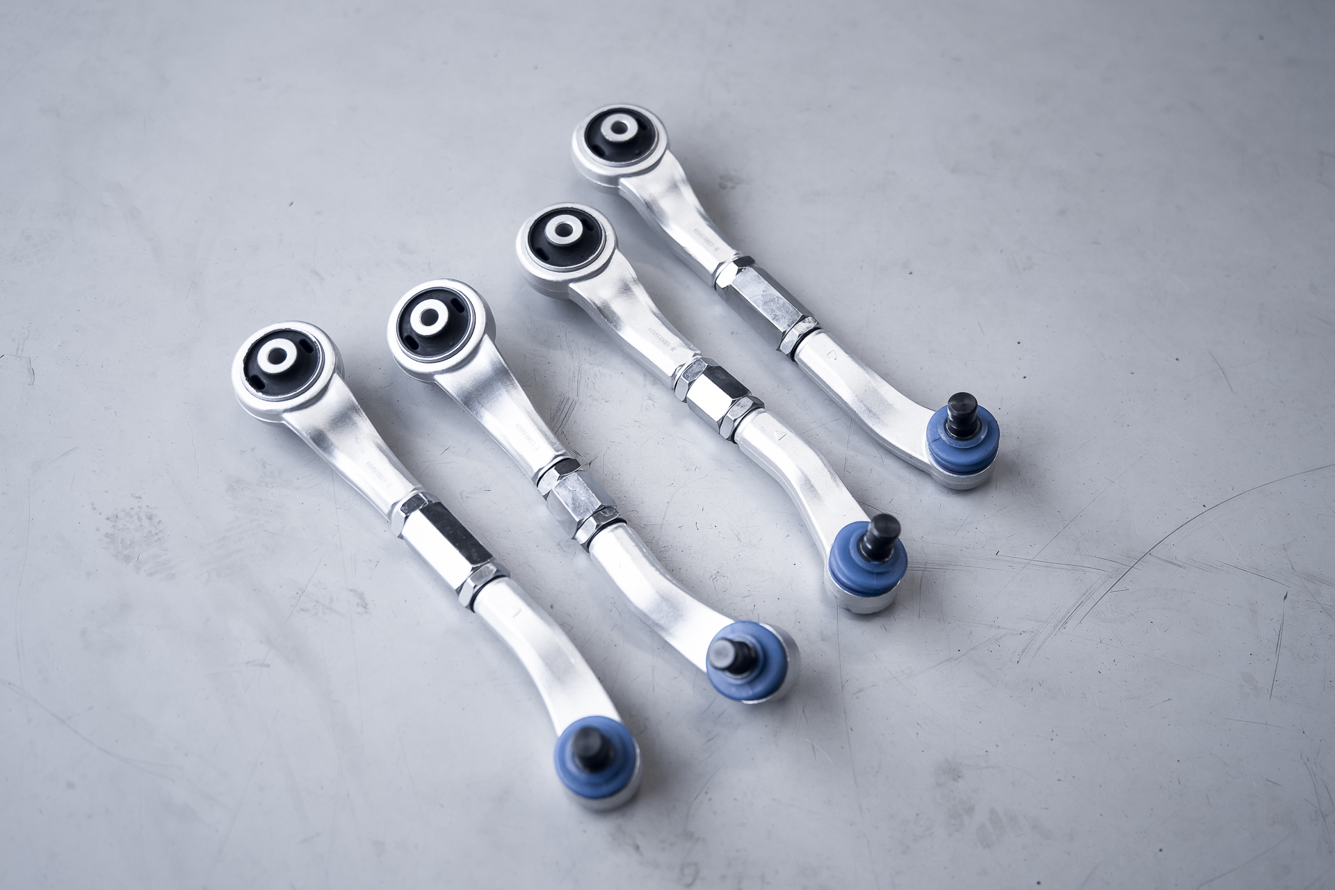 AUDI A6 C6 4F, A8 4E, VW Phaeton Regulowane Wahacze Przód TA TECHNIX