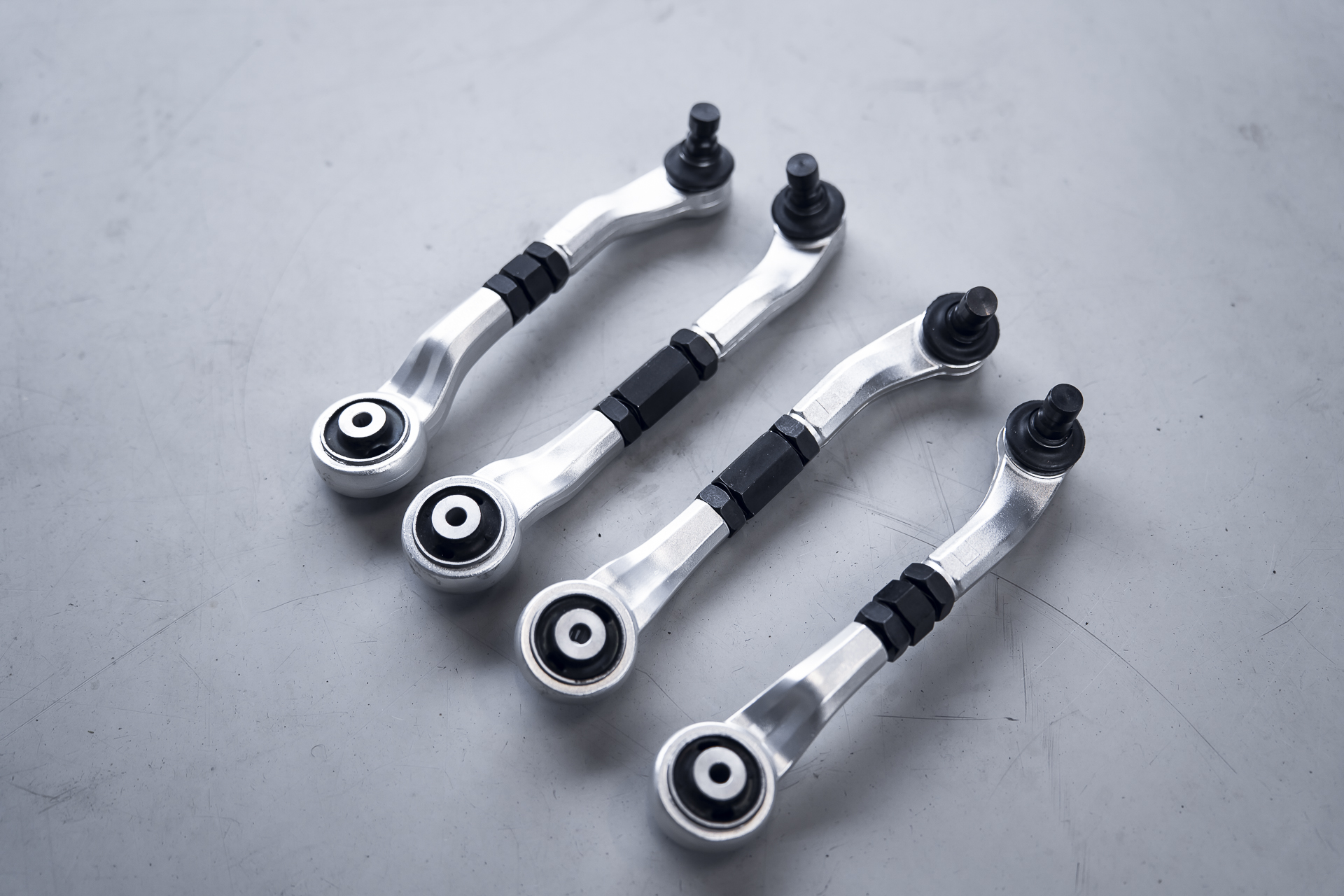 AUDI A4 B5/B7/B8 A5 SKODA SUPERB 3U, PASSAT 3BG Regulowane Wahacze Przód TA TECHNIX