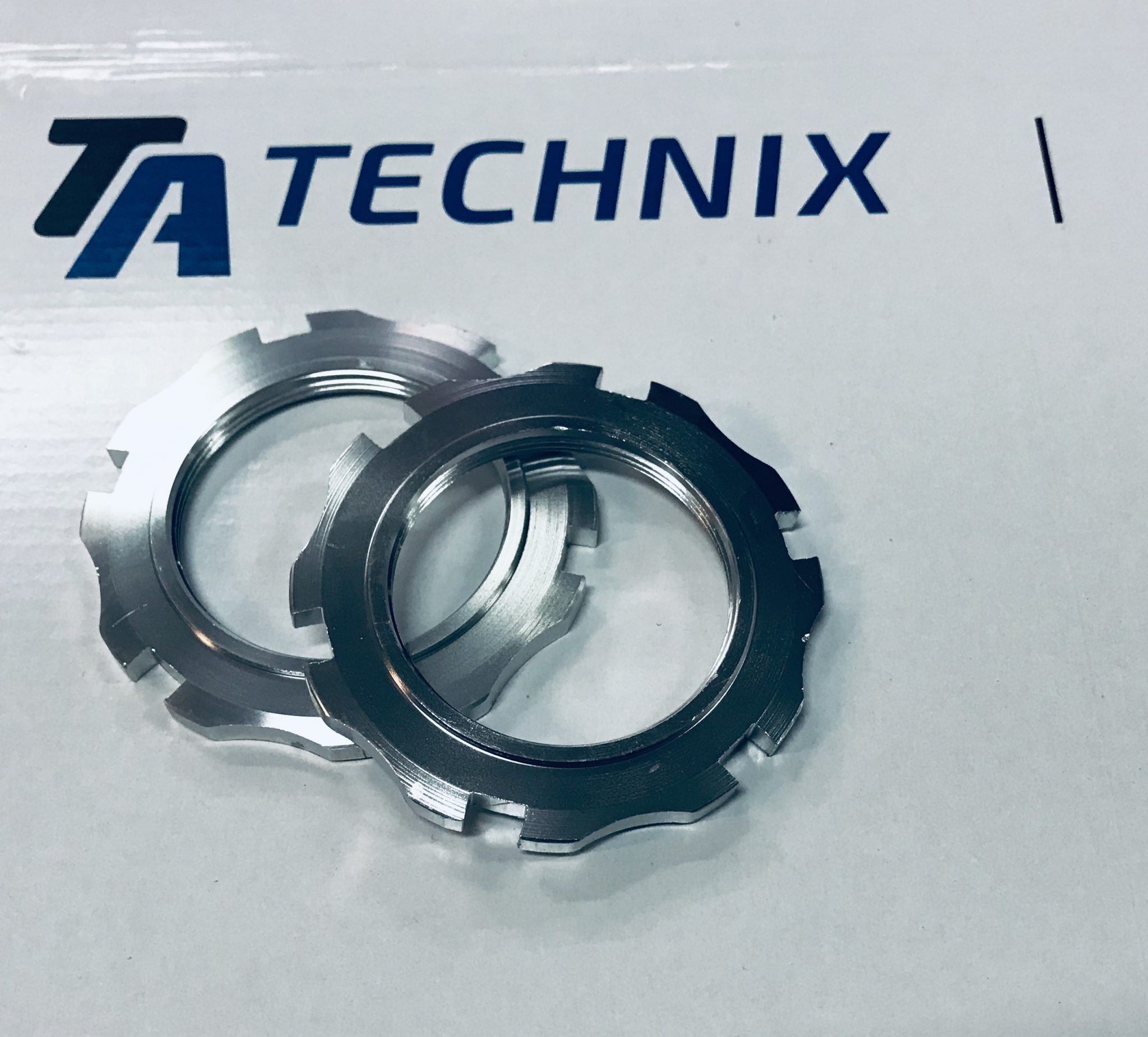 Nakrętka pomocnicza - kontra zawieszenia gwintowanego M52 x 1,5