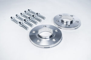 Dystanse przód Mercedes 5x112 10mm 66,6 z Prowadzeniem + Śruby kół