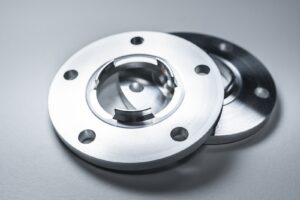 Dystanse 5x130 12mm z kołnierzem do samochodów marki Porsche.