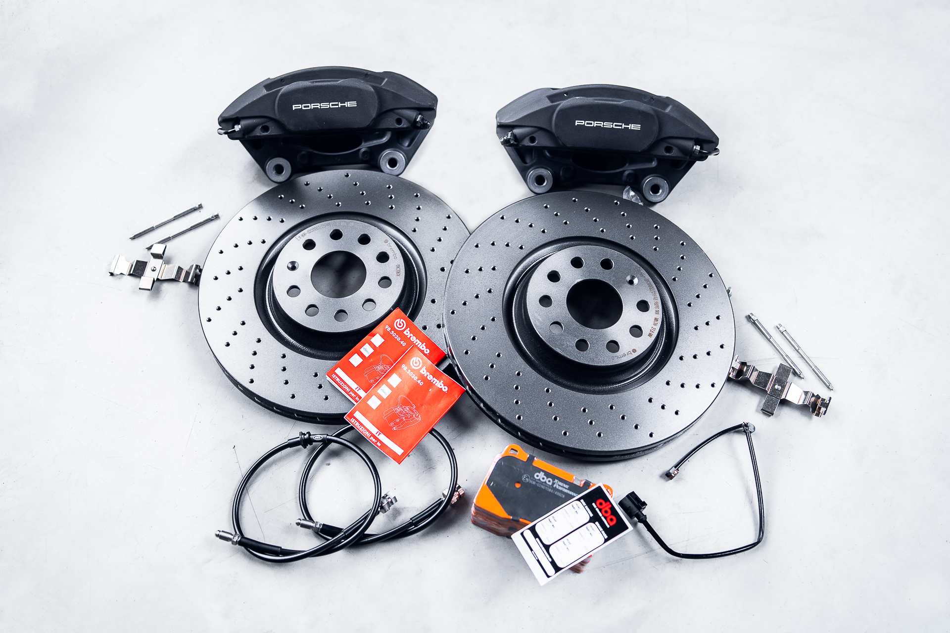 Big Brake Kit MQB Przód Porsche 4 tłoki BREMBO XTRA 340x30MM (GOLF MK7, AUDI S3, CUPRA FORMENTOR) - obrazek 2